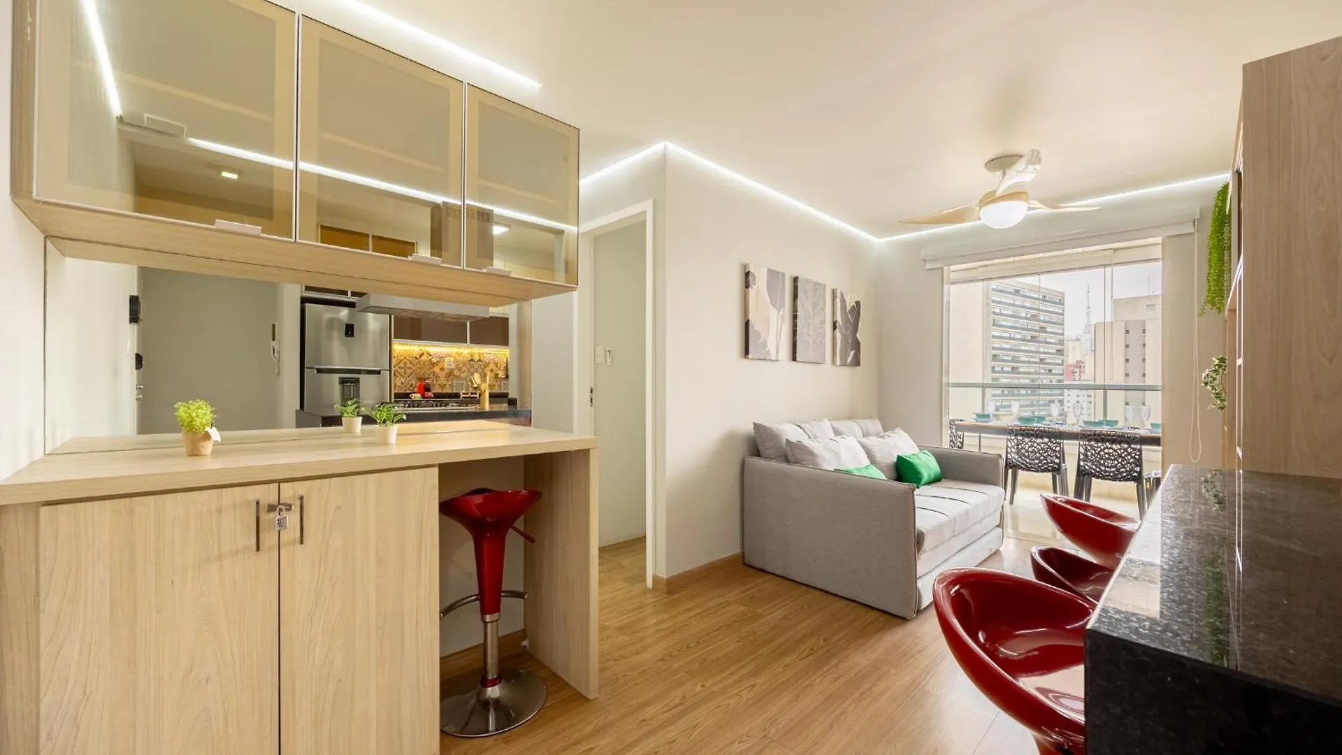 Easy Star - Belo Apto C/ 2 Quartos, Vaga E Varanda Na Paulista - Np01I São Paulo Apartament